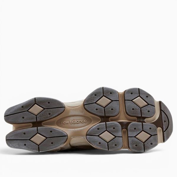 Кросівки New Balance 9060 Mushroom 38 розмір взуття XA-0000228-38 фото